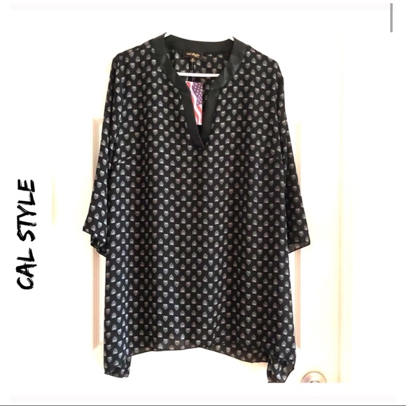 Cal Style Tops - 🌟⬇️$35 Faux Leather Cal Style Tunic NWT - Size XL